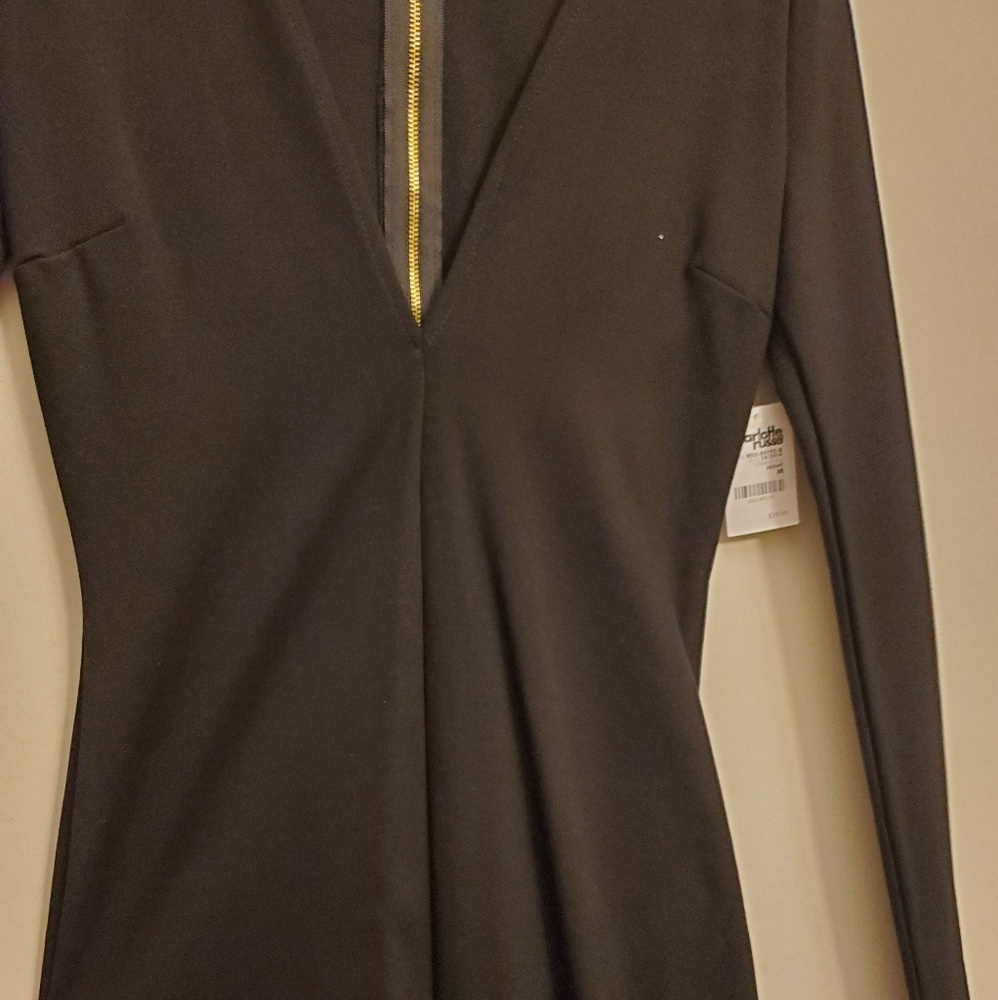 Dress - Picture 3 of 5